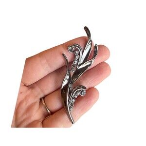 Regency Jewelry 1960S Silver Tone Sparkling Rhinstones Stem Leaf Wheat Grass